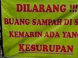 Spanduk Jangan Buang Sampah Sembarangan yang Nggak Biasa, Pake Disumpahin