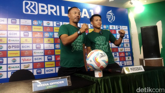 Uston Nawawi dan Kasim Botan