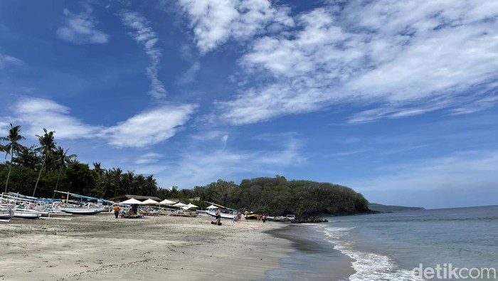Virgin Beach di Karangasem, Bali