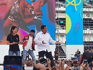Pidato Lengkap Prabowo di HUT PSI: Tim Jokowi-Dikritik soal Capres Joget
