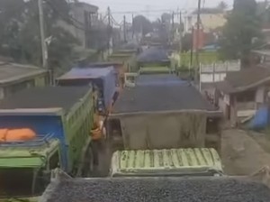 Duduk Perkara Demo Sopir Truk Bikin Macet Panjang di Parungpanjang