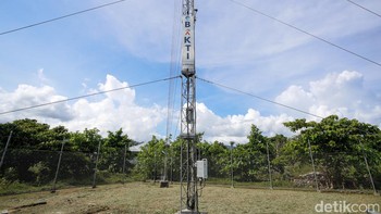 Sejak dibangun tahun 2017, Fitriani mengaku tower BTS ini mampu memantulkan sinyal ke perangkat atau ponsel milik warga Desa Saluta. Sehingga warga sudah lebih mudah mendapatkan jaringan sinyal dan internet untuk berkomunikasi.
