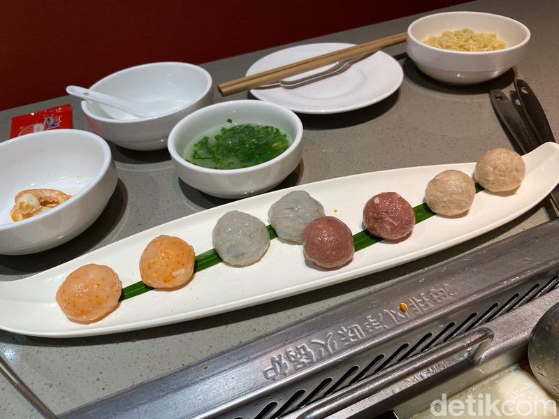 Haidilao Hot Pot Indonesia cabang Gandaria City