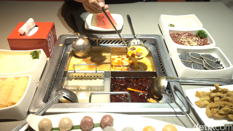 Haidilao Hot Pot Indonesia cabang Gandaria City
