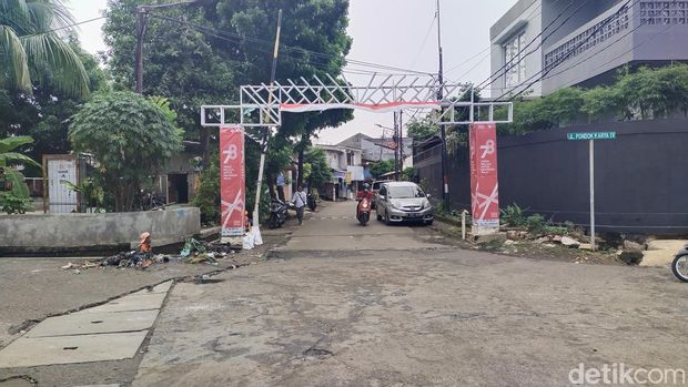Jalan Pondok Karya, Mampang, Jakarta Selatan