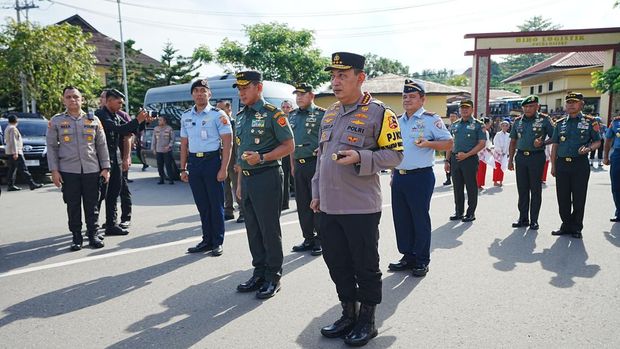 Kapolri Jenderal Listyo Sigit Prabowo dan Panglima TNI Jenderal Agus Subiyanto melakukan kunjungan kerja ke Polda Maluku, Sabtu (9/12/2023).