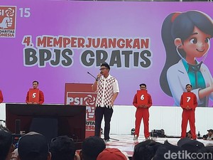 Canda Kaesang Saat Mic Mati di Momen Beri Pesan Sayang HUT PSI