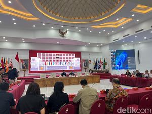 KPU Rapat Bareng Timses Paslon, Bahas Mekanisme Debat Perdana Capres Cawapres