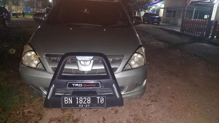 Mobil yang menabrak pelajar di Bangka Tengah