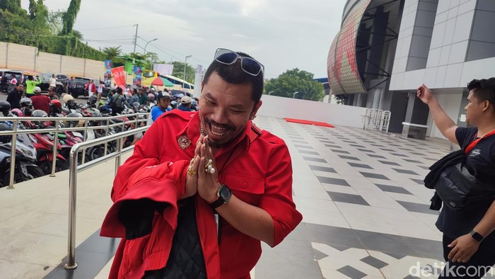 Mongol di HUT PSI Semarang, Sabtu (9/12/2023)