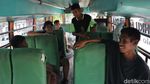 Penampakan Bus Moncong di Waingapu, Pernah Dinaiki Megawati Kampanye