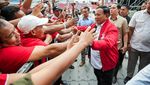 Potret Prabowo Hadiri Ultah PSI di Stadion Jatidiri Semarang