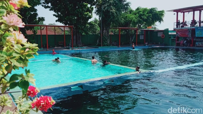 Umbul Jolotundo di Desa Jambeyan, Kecamatan Karanganom, Klaten.