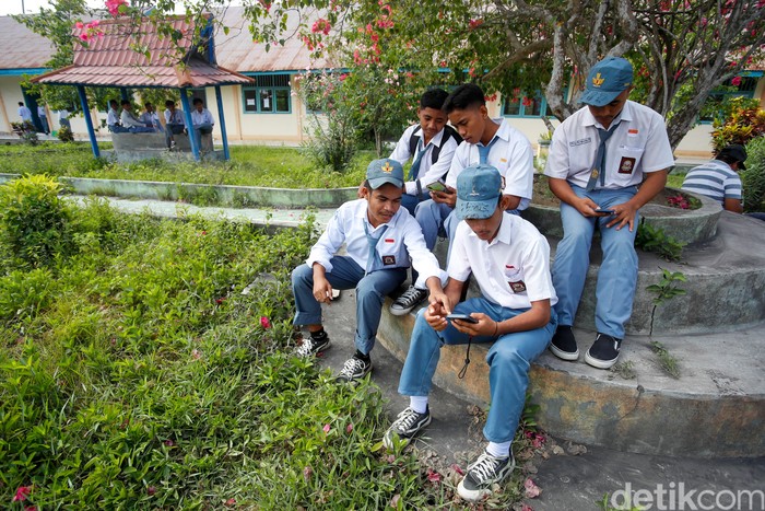 Anak SMA di Halut Bisa Melek Informasi Meski Tak Punya HP, Oh Ternyata…