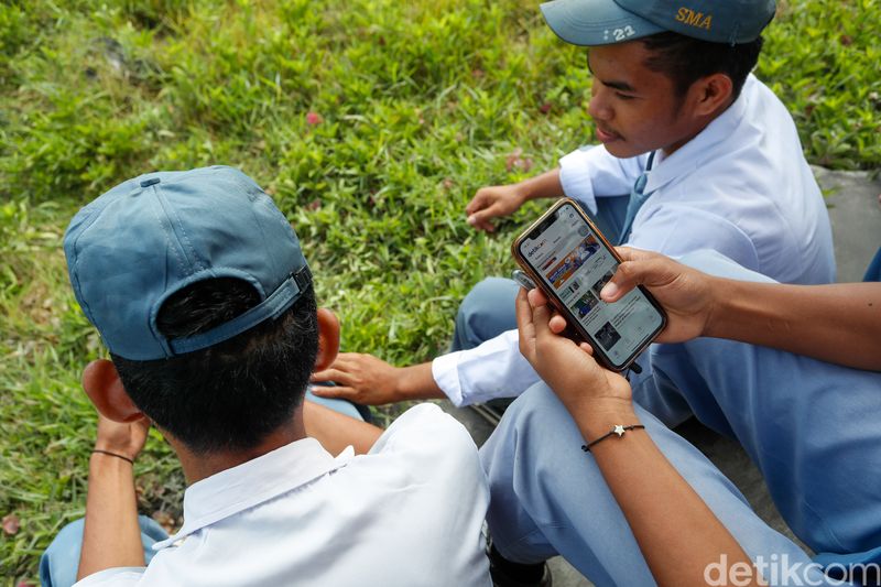 Anak SMA di Halut Bisa Melek Informasi Meski Tak Punya HP, Oh Ternyata…