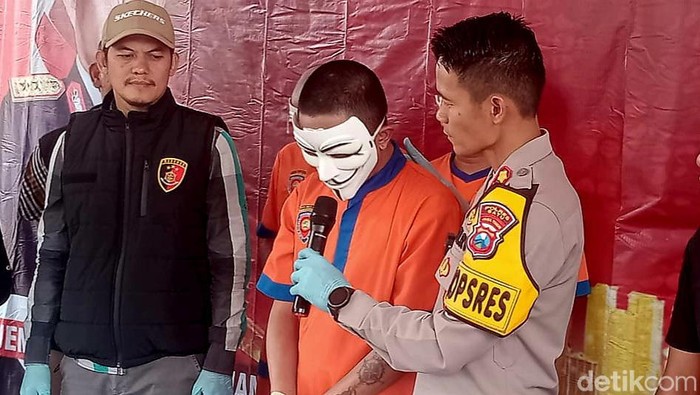 ASP nekat membakar kamar kos mantan dari pacarnya karena ccemburu