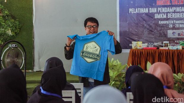 Pelaku UMKM di Kabupaten Pangkajene dan Kepulauan (Pangkep) mendapatkan jurus jitu untuk memasarkan produknya secara digital.