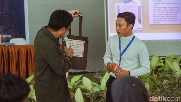 Pelaku UMKM di Kabupaten Pangkajene dan Kepulauan (Pangkep) mendapatkan jurus jitu untuk memasarkan produknya secara digital.