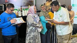 Seru dan Penuh Kejutan! Bikin Kue Natal bersama Chef Yongki Gunawan