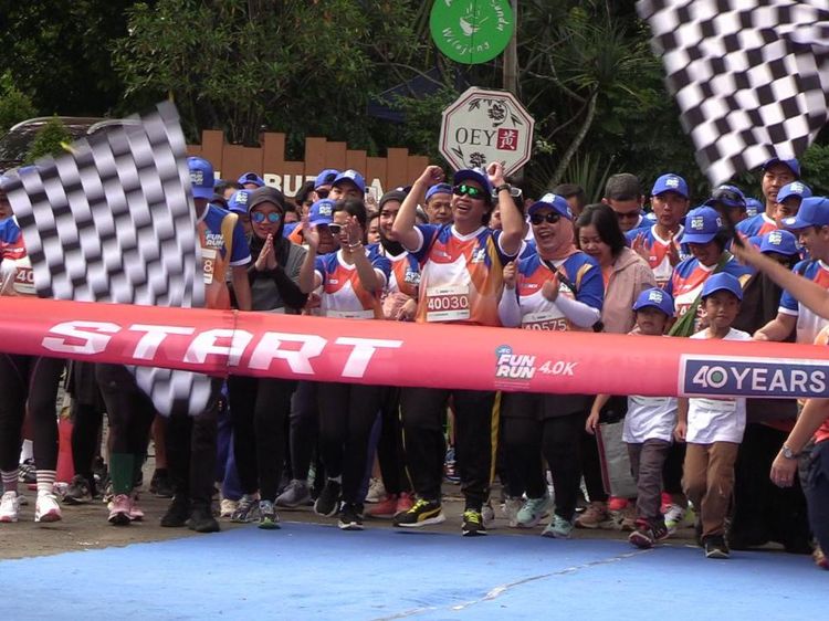 Fun Run Semarakkan 4 Dekade Optimalkan Penglihatan Indonesia