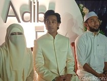 Keluarga Rasakan Kehadiran Uje di Akad Nikah Adiba-Egy Maulana