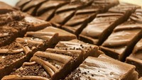 Toko fudge yang berdiri sejak 1981 ini merupakan bisnis keluarga William Way. Mereka menawarkan permen berkualitas dengan resep spesial. Foto: onlyinyourstate.com