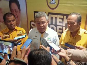 Sentilan Taufan Pawe ke SAR-Kanaah Ngotot Mau Didukung Golkar di Sidrap