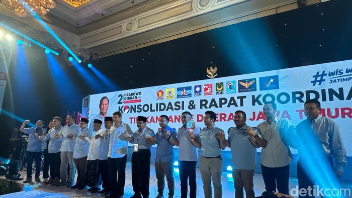 Konsolidasi akbar TKD Jatim Prabowo-Gibran di Surabaya