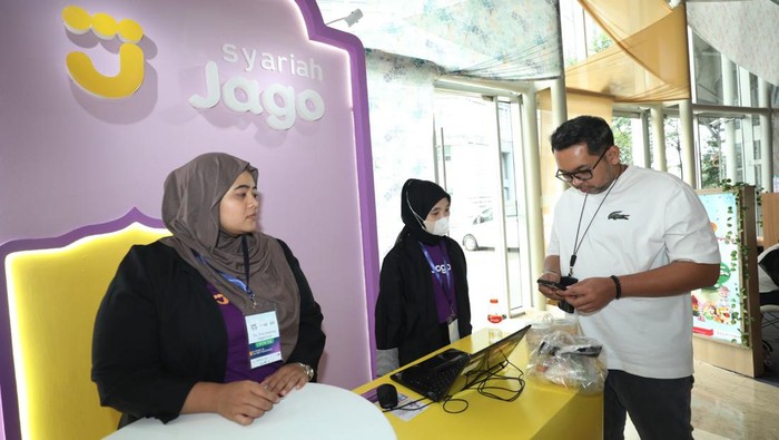 Talkshow edukasi keuangan syariah digelar oleh Jago Syariah guna membantu masyarakat mengatur keuangan lebih tenang dan berkah.