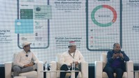 Literasi ini merupakan salah satu faktor utama untuk mempercepat laju ekonomi dan keuangan syariah nasional. Untuk itu, Jago Syariah hadir sebagai layanan perbankan digital yang menghadirkan solusi bagi konsumen untuk mengatur keuangan sesuai dengan prinsip syariah.