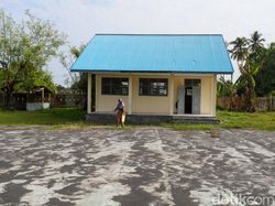 Siswa Sekolah di Wilayah Terluar Terbantu Internet untuk Melek Informasi