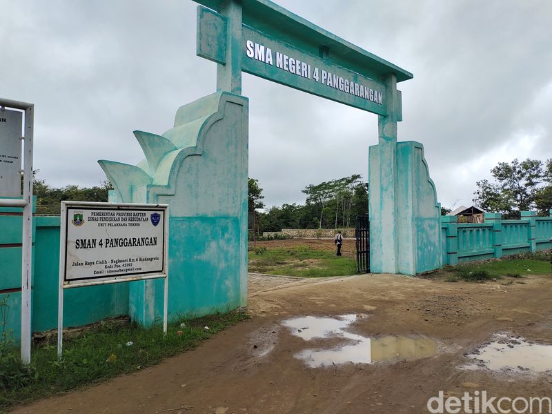 SMAN 4 Panggarangan Lebak Banten