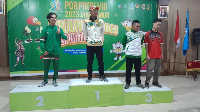 Arya atlet catur kota batu