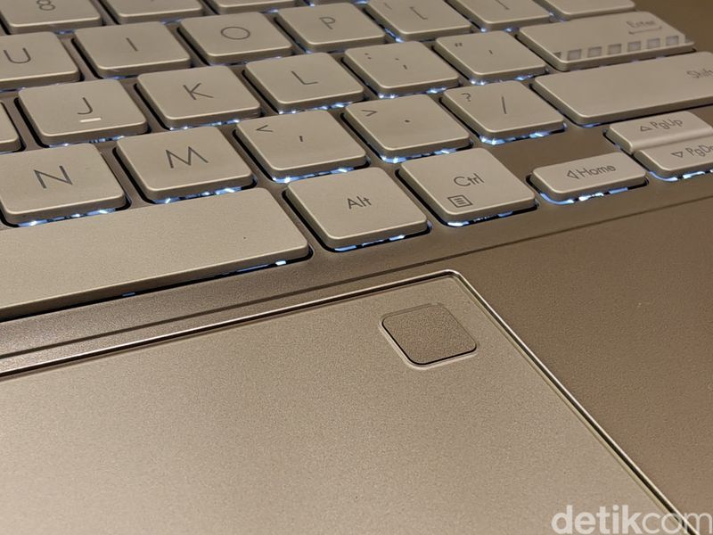 ASUS Vivobook Go 14
