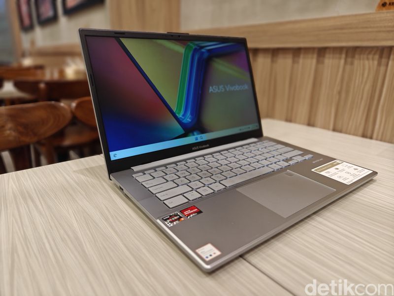 ASUS Vivobook Go 14