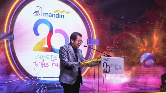 AXA Mandiri menjadi perusahaan asuransi dijalur distribusi bancassurance terbesar yang konsisten dalam inovasi layanan serta transformasi bisnis secara menyeluruh serta tumbuh di atas rata-rata industri asuransi jiwa Indonesia.