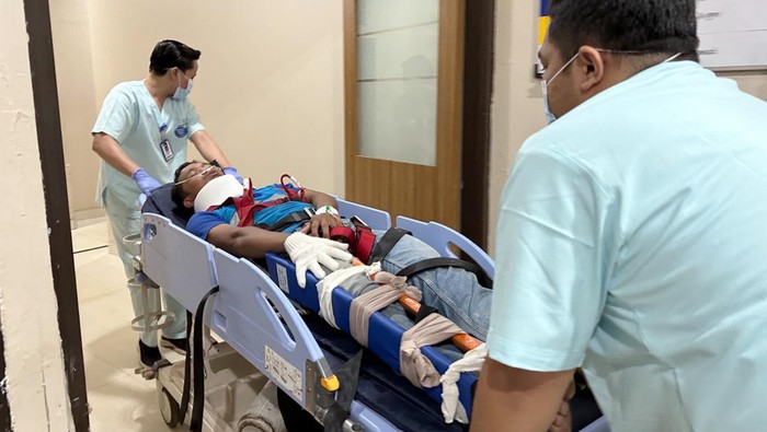 Rumah Sakit MH Thamrin Cileungsi (Member of Radjak Hospital)  bekerjasama dengan PT Universal Agri Bisnisindo (De Heus), menggelar simulasi penanganan korban kecelakaan kerja.