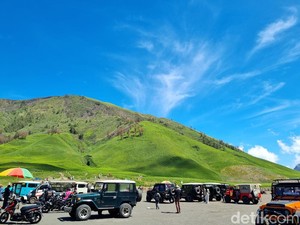 Usai Kebakaran, Bromo Ramai Wisatawan Lagi, Persewaan Kuda dan Jeep Happy