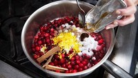 Semua makanan di sini diolah secara langsung dan menggunakan bahan makanan yang masih segar. Foto: Murray Sanders/Site
