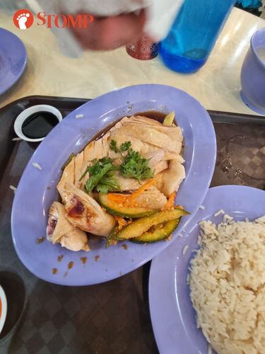 Duh! Minta Potongan Ayam Selain Dada, Pelanggan Ini Dibentak Penjual