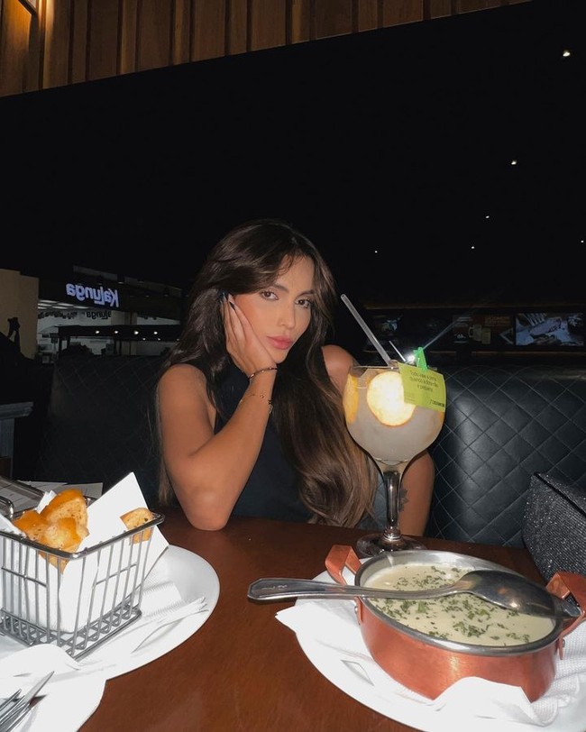 Hari ini aku mennyukai beberapa postingannya dan itu saja, dia mengirimiku pesan, kata Fernanda.Foto: Instagram Fernanda Campas