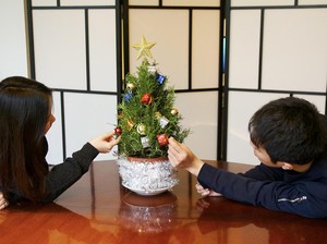Tanpa Salju, Ini Tradisi Unik Natal di Negara Asia!