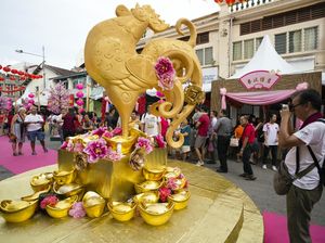 Ramalan Shio Ayam di Tahun 2024: Karier Baik dan Percintaan yang Beruntung