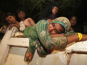 Mengapa Masyarakat Tolak Pengungsi Rohingya? Pakar Ungkap Hoax yang Beredar