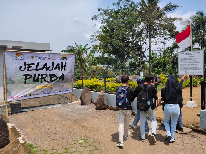 Jelajah Purba