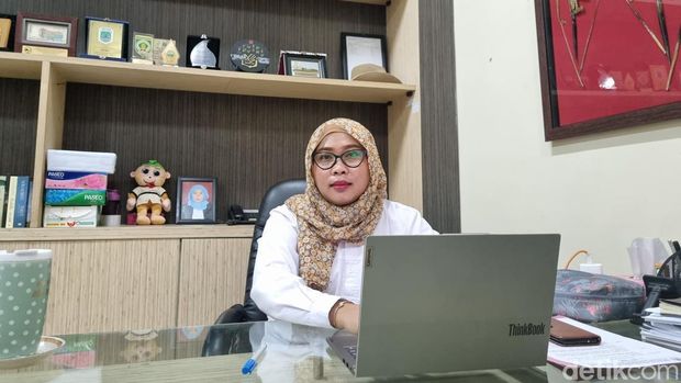 Kepala Bagian Tata Usaha Balai Besar Taman Nasional Bromo Tengger Semeru (BBTNBTS), Septi Eka Wardhani, saat ditemui di kantor BBTNBTS, Sabtu (7/12/2023).