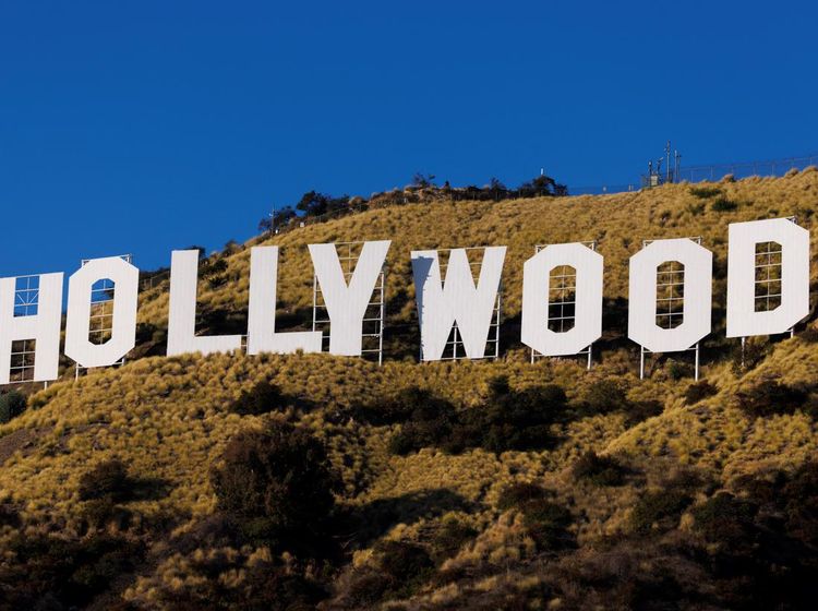 Landmark Ikonik Hollywood Rayakan 100 Tahun
