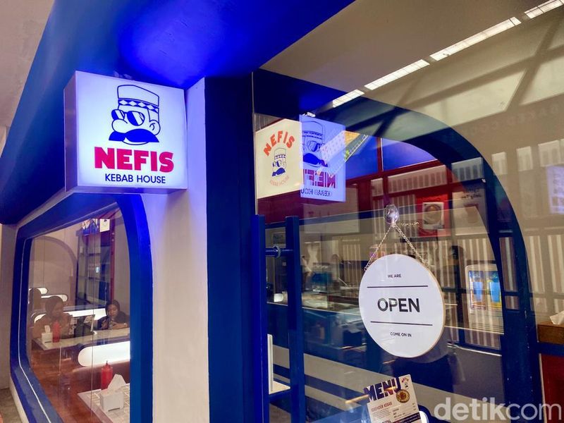 Nefis Kebab House: Uniknya Iskender Kebab khas Turki dengan Butter Rice