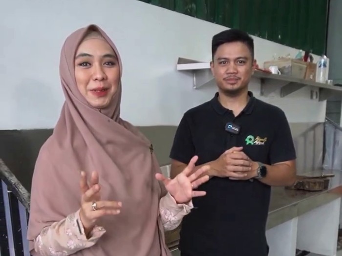 Oki Setiana Dewi dan Ardian, Direktur Riyadh Aqiqah