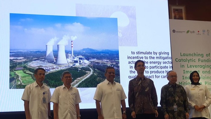 Kemenkeu meluncurkan program pembiayaan yakni Catalytic Funding dan insentif dengan nama Incentivizing Mitigation Outcomes.